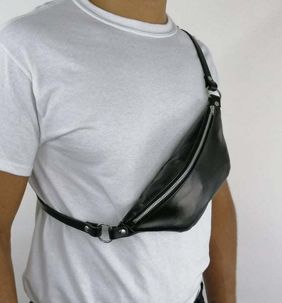 'MARJAN' leather waist bag, black