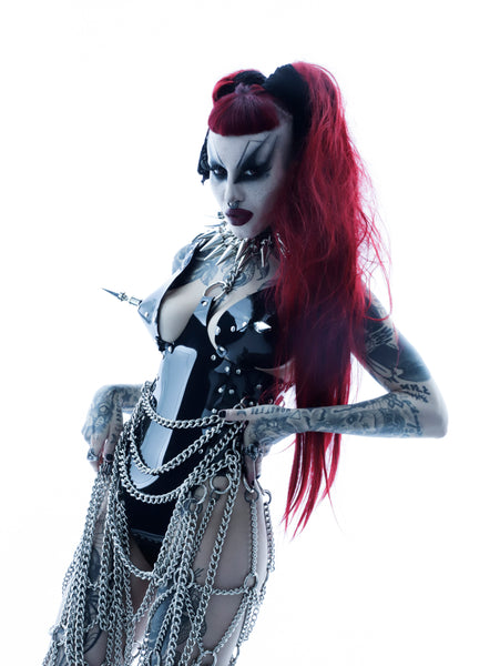 'MORANA' corset body with chains